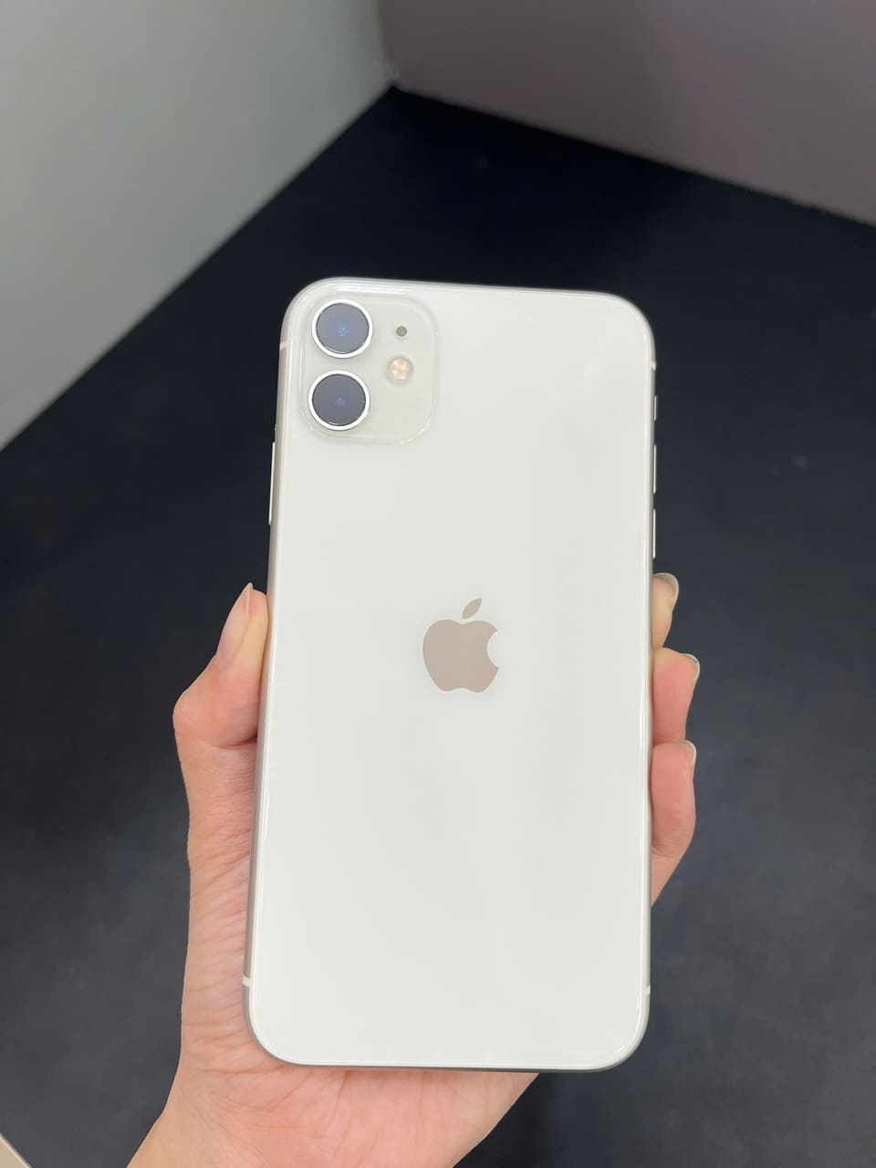 Điện thoại iPhone 11 64GB VN/A Cũ Giá Rẻ – Pin Hoàn Hảo 100%