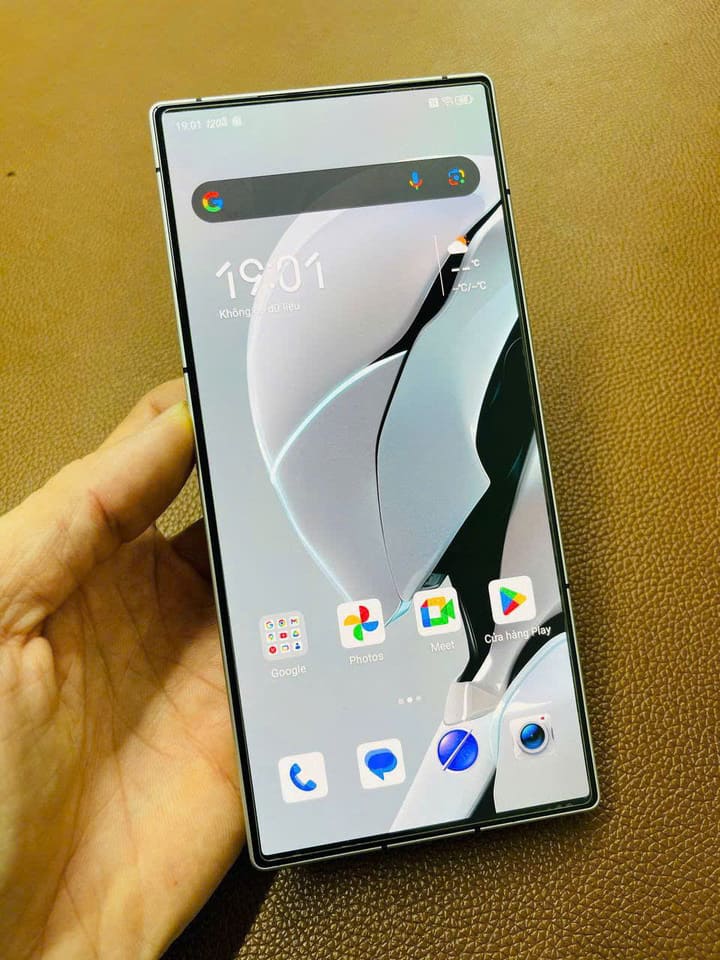 Điện thoại Nubia Redmagic 9 Pro (16GB/512GB) – Màu Bạc Siêu Thực – Đẹp 99%