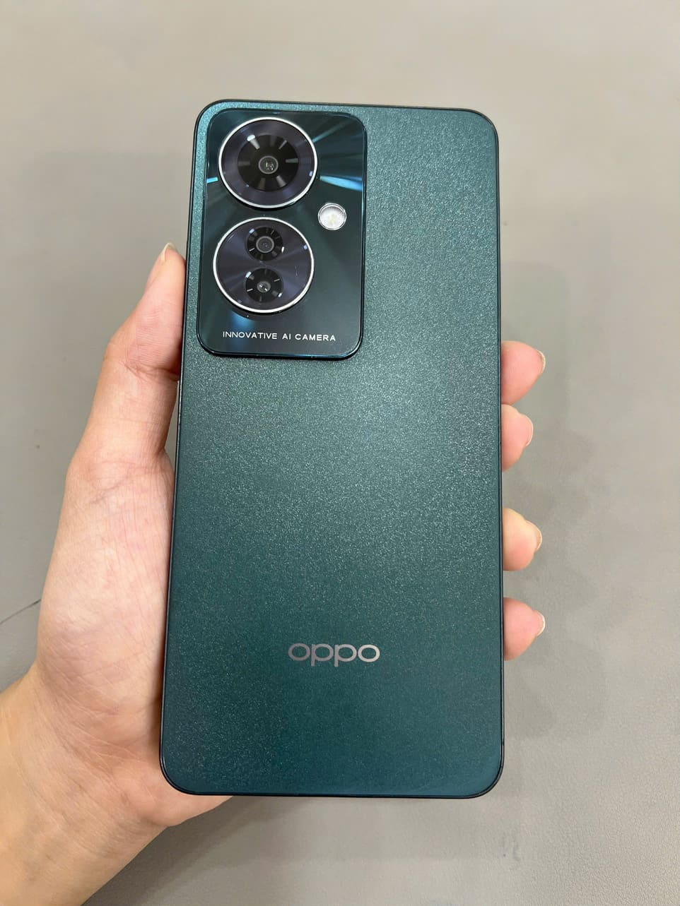 Điện thoại Oppo Reno 11F 5G (8GB/256GB) – Xanh Lá – Like New 98%