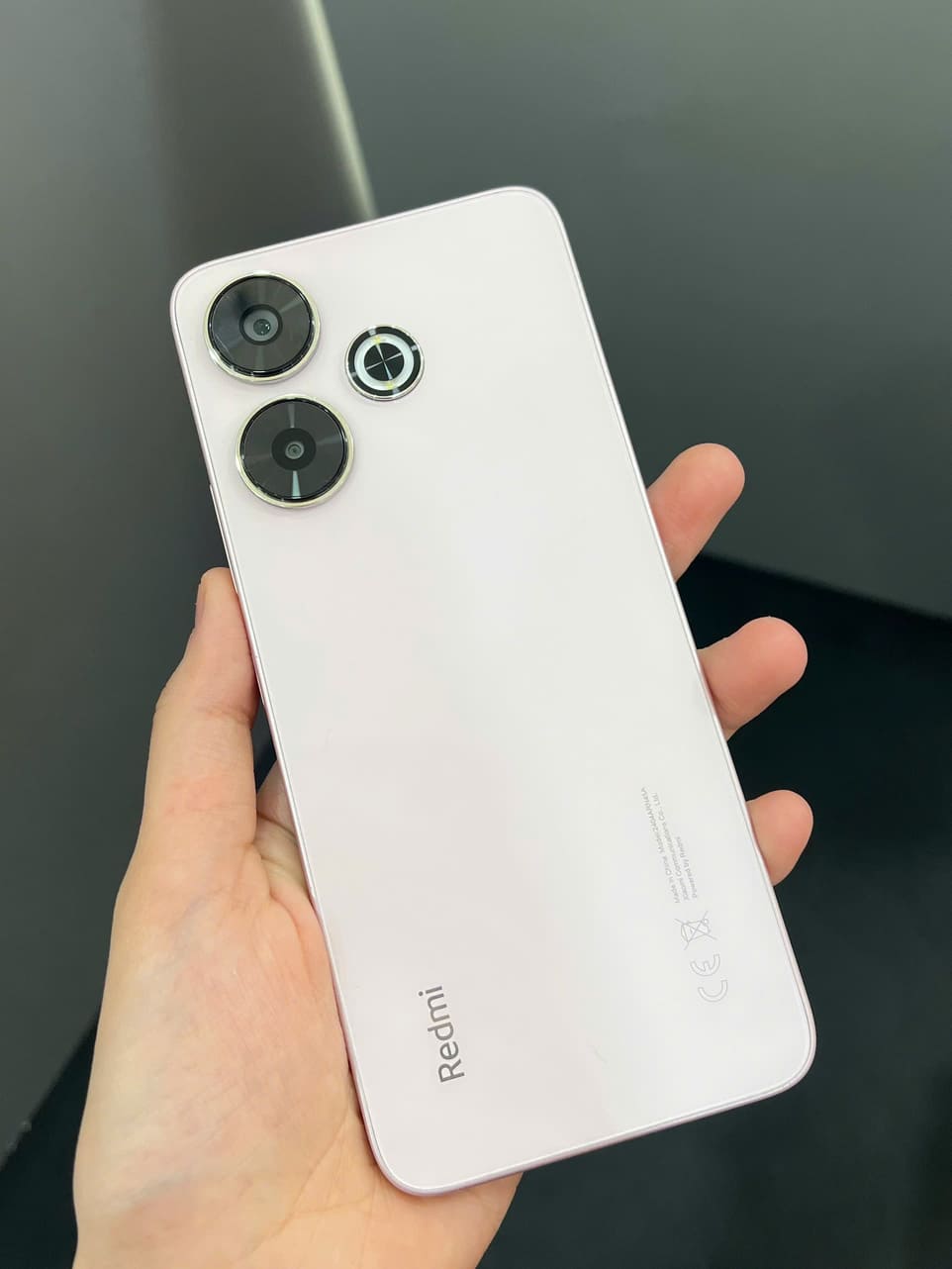 Điện thoại Redmi 13 8GB/128GB Màu Hồng – Lưng Kính, Camera 108MP