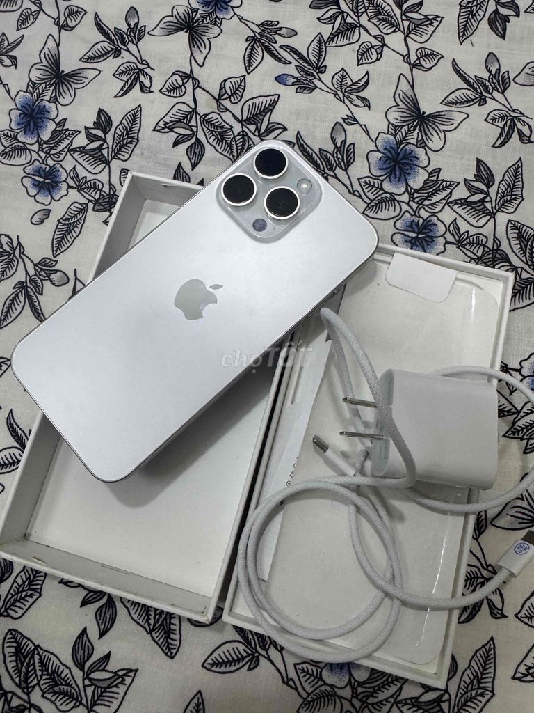[Grade B (95% Very Good)] iPhone 15 Pro Max 512GB